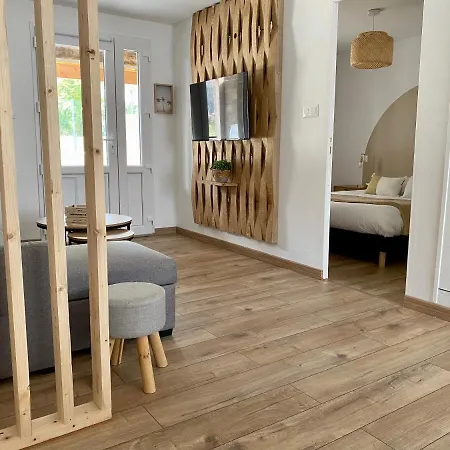 Charmante Maison Lumineuse, Chaleureuse Et Confortable Appartamento